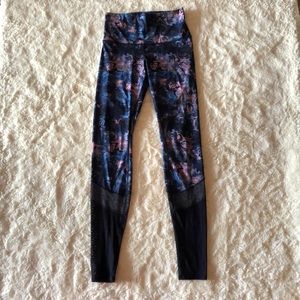 Lululemon size 6 full length legging